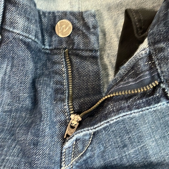 Citizens of Humanity Fay Blue Flare Wide Leg Jeans - Picture 5 of 13